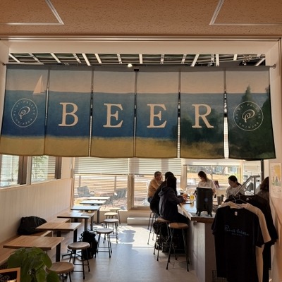 【ブルワリー探訪】神戸・PAINT PALETTE BREWING ── 海辺のスパ施設内で始まった新たなクラフトビール拠点 画像
