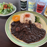 フェイジョアーダ（黒豆と豚肉などを煮込んだブラジルの伝統煮込み料理）