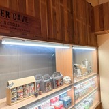 BEER CAVEのサイン