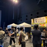 ブルワリーブースが並ぶ