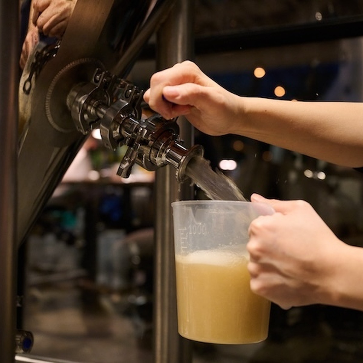 規格外ゆずがクラフトビールに！RACINES MICRO BREWERY「柚子 HAZY IPA」数量限定発売