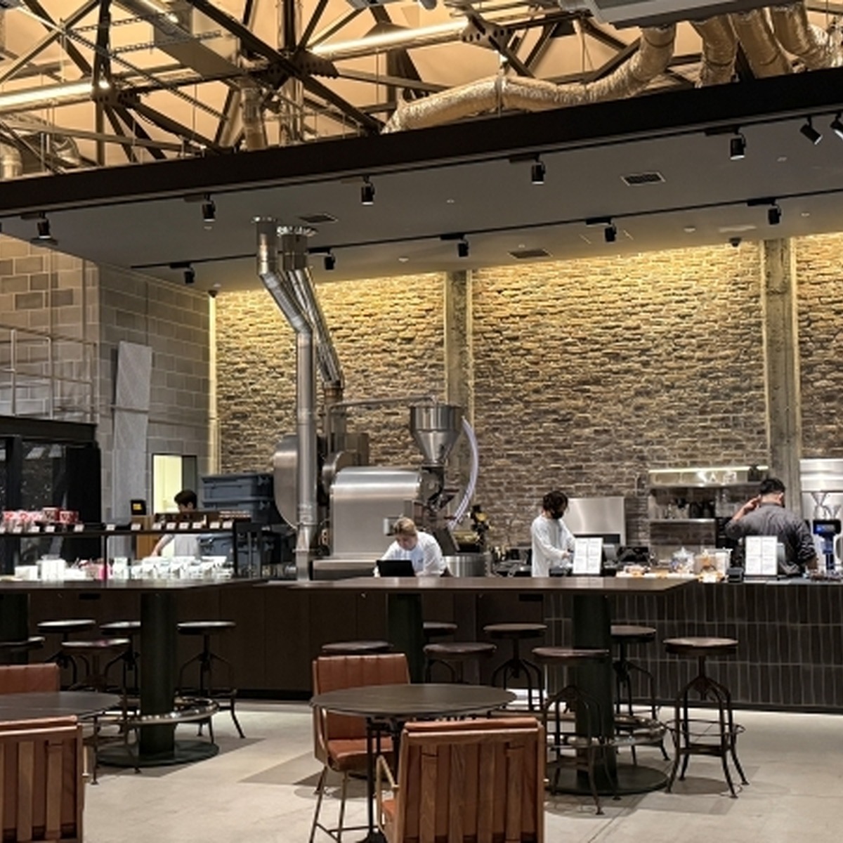 天王洲アイルに「BREWS」オープン｜T.Y.HARBOR BreweryとNOZY COFFEEが交差する新クラフト拠点