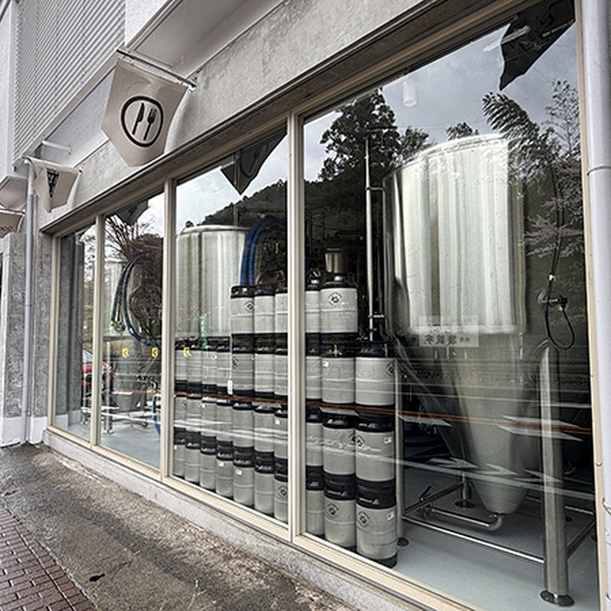 醸造所（CRAFTROCK BREWING TAKAO）