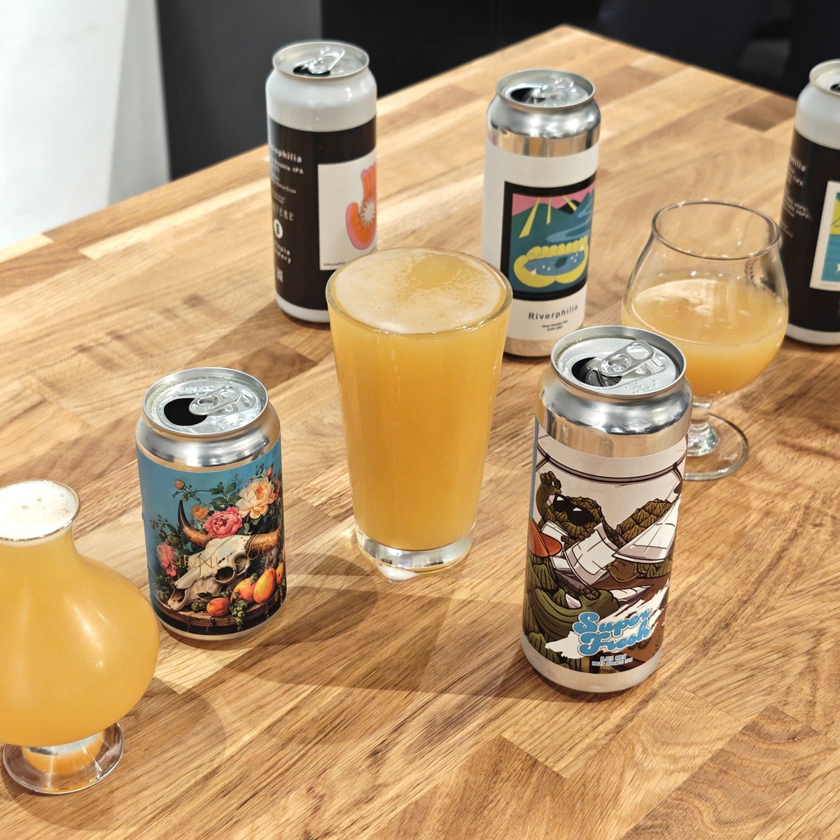 ヘイジー系コラボビールを編集部で飲み比べ！【VERTERE/Totopia/WCB/Inkhorn/鬼伝説/WATERING HOLE】