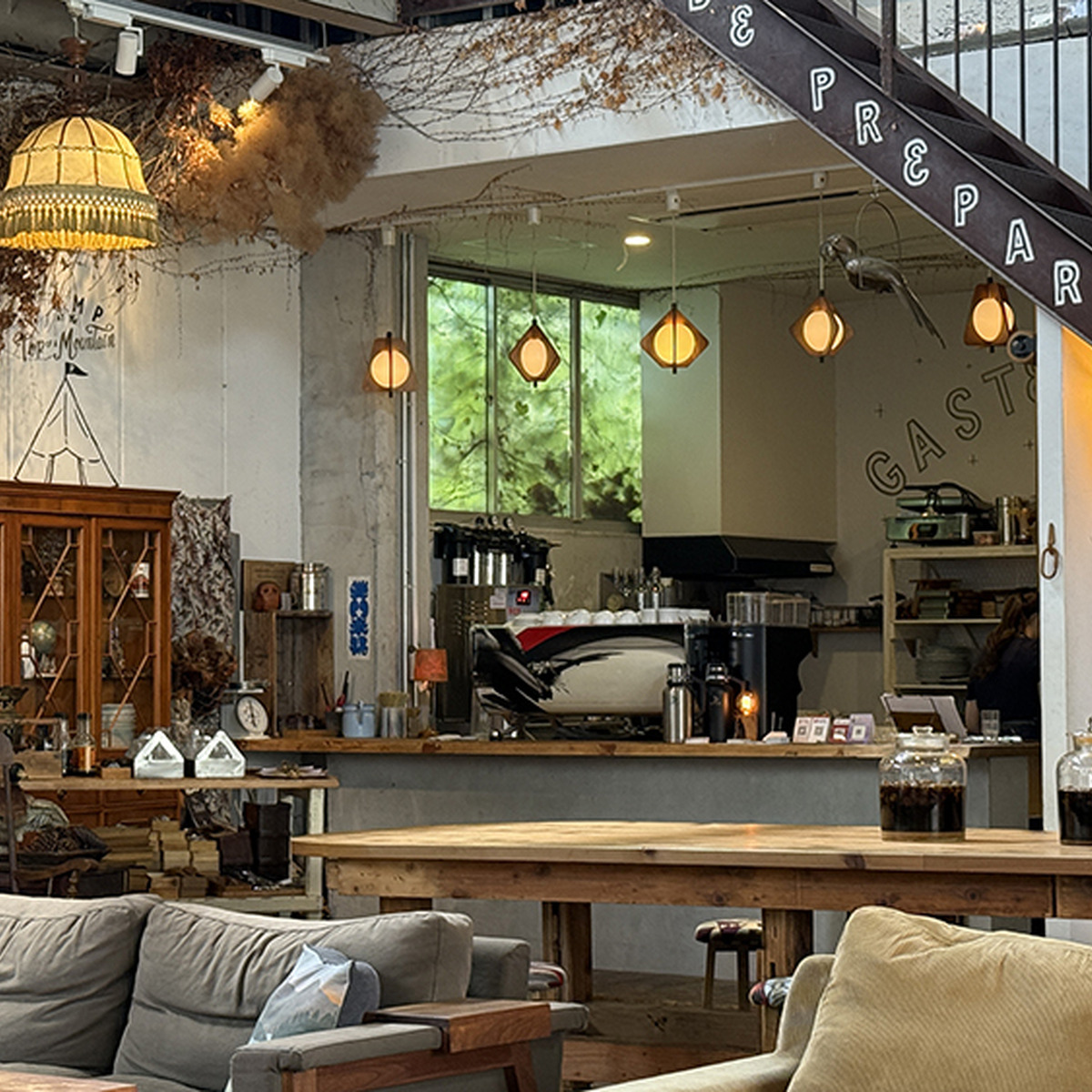 店舗内観