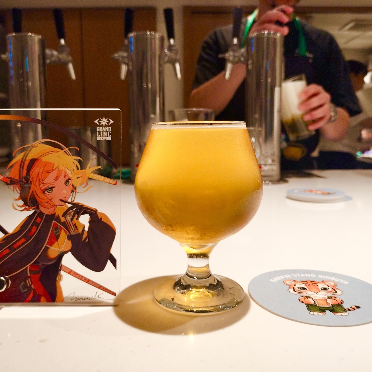コミュニティビール最新作の「Crypto Beer #04」を含む6種類のクラフトビールが提供されていました